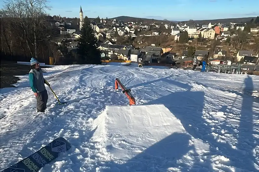 Snowpark Eibenstock: Industrial Straightrail - 25.02.2026